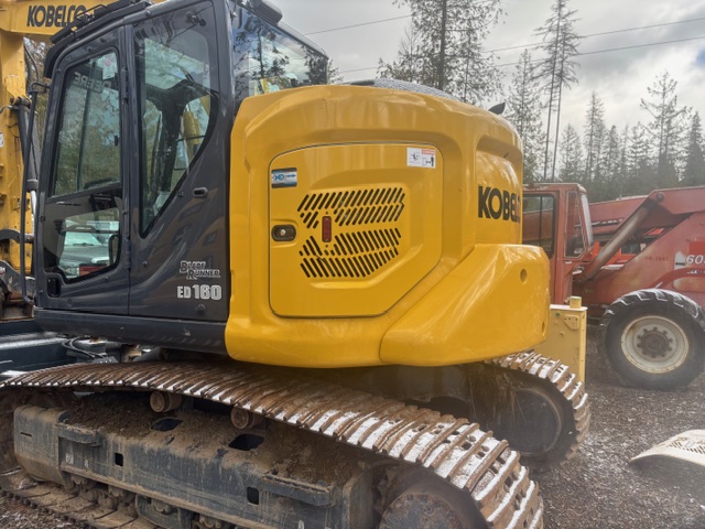 Kobelco 160 large excavator on Idaho job site